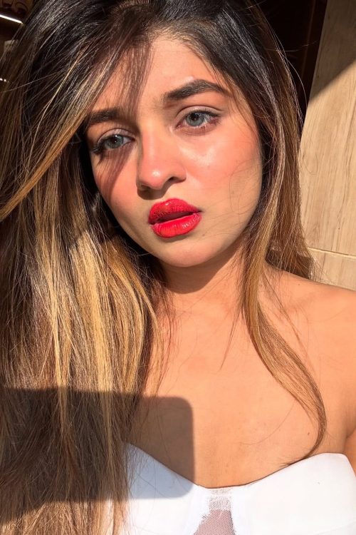 Escorts Avari Towers Karachi