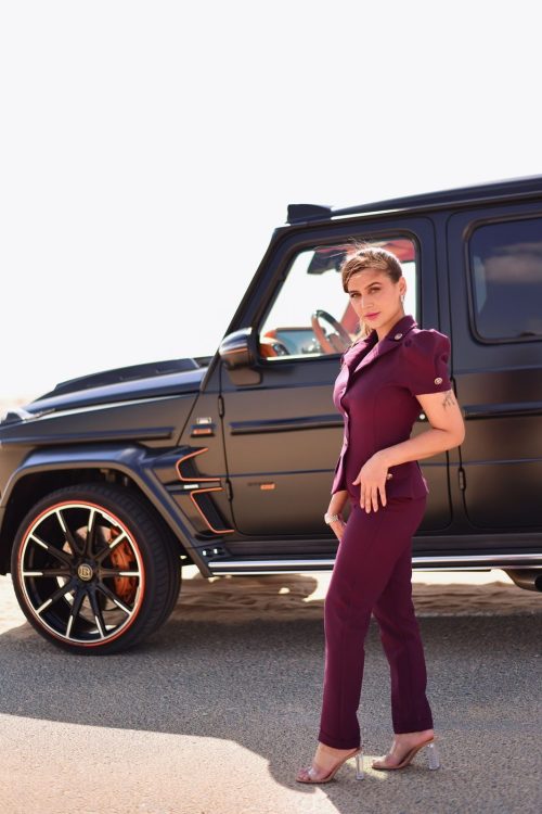 VIP Karachi Escort Model