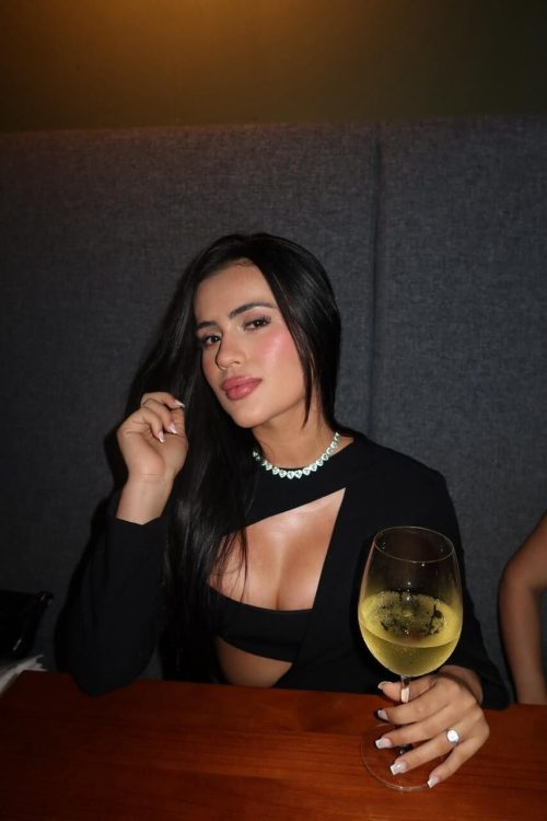 Escorts Movenpick Karachi