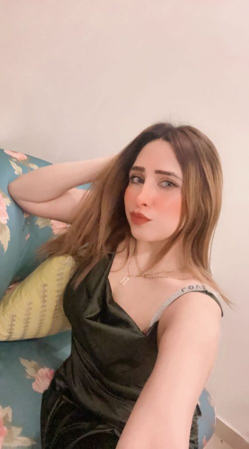 Couple Escort Model in Karachi